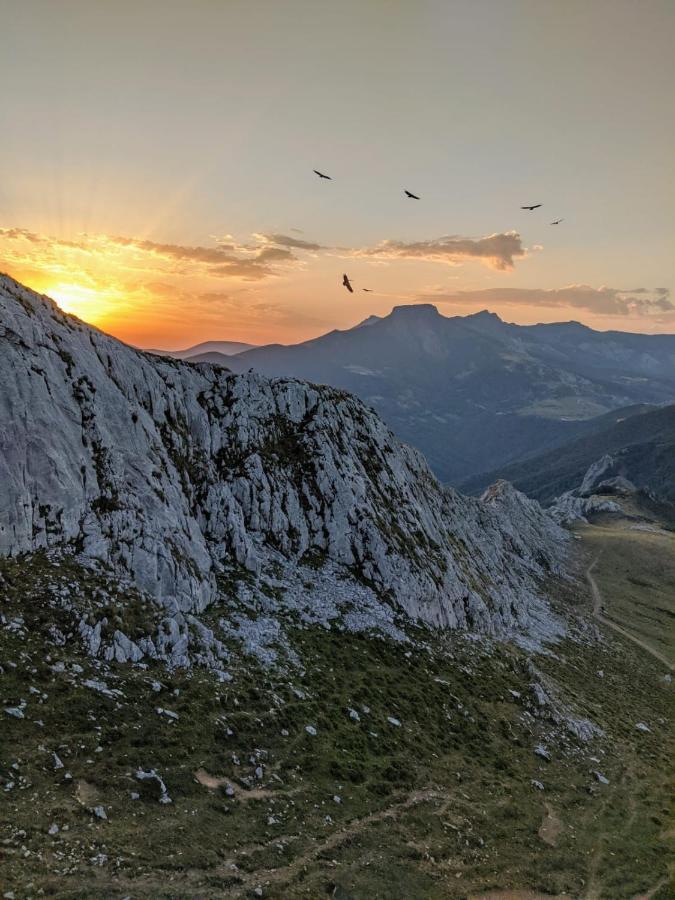 Apartamento Olmares Picos De Europa - 4 Personas Lomena Luaran gambar